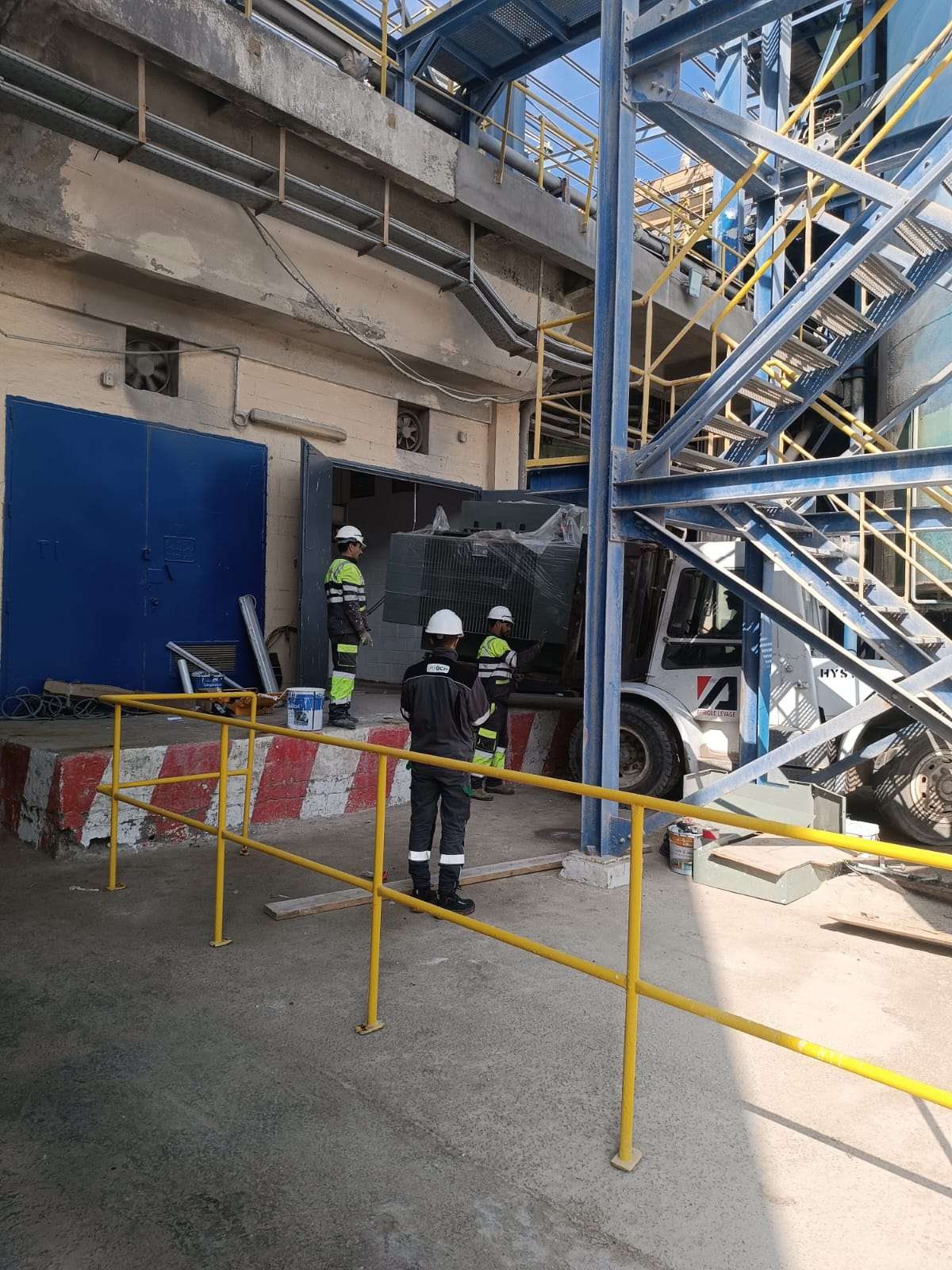 Montage des jeux de barres et équipements de distribution